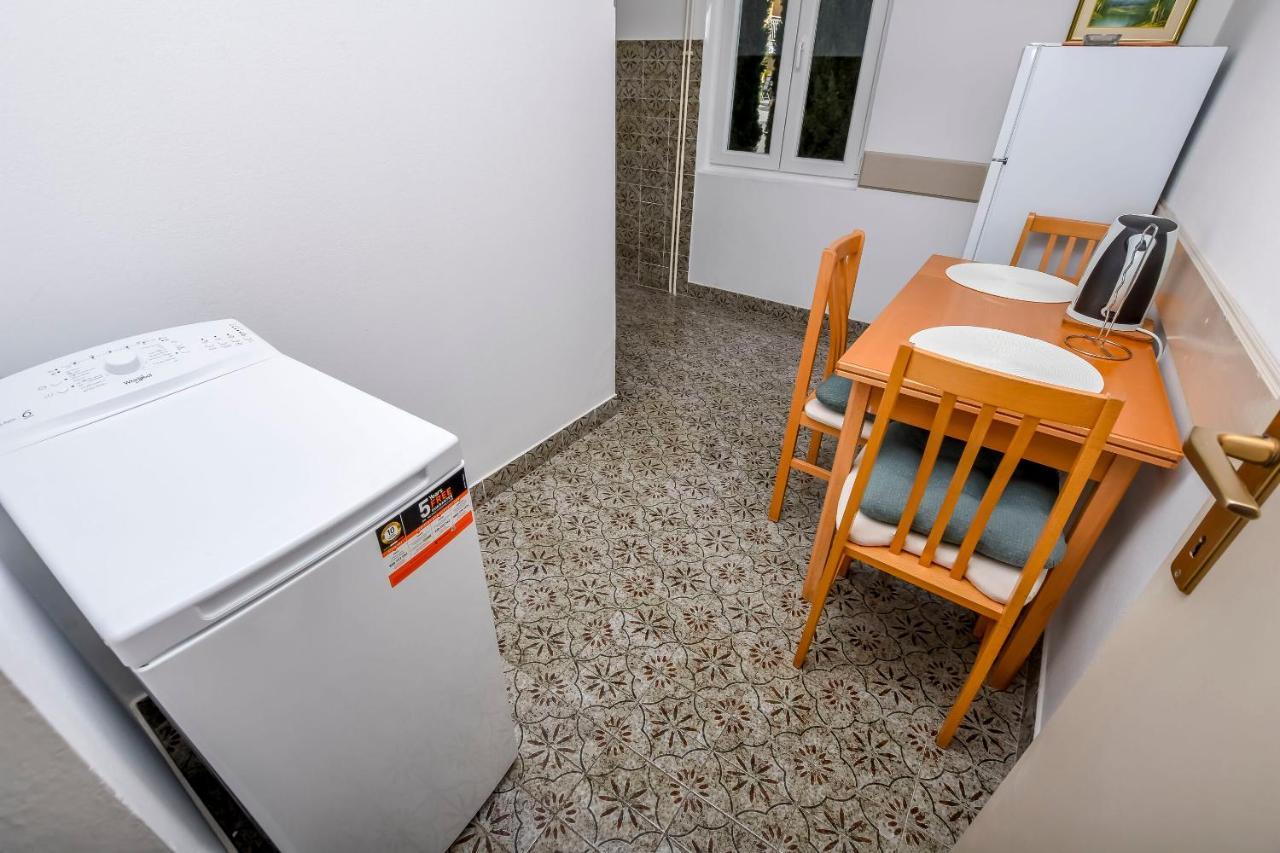 Apartments Dajana Primošten Екстериор снимка