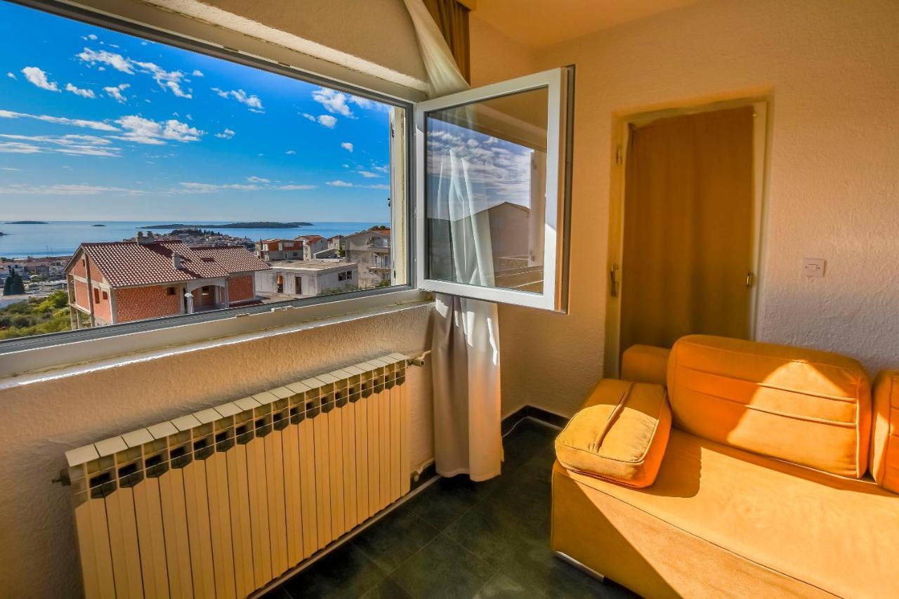 Apartments Dajana Primošten Екстериор снимка