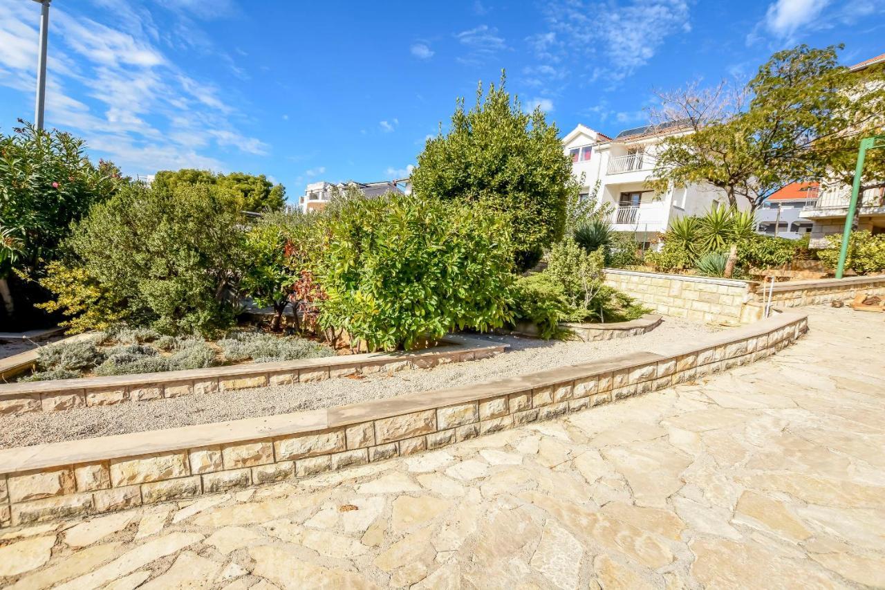 Apartments Dajana Primošten Екстериор снимка