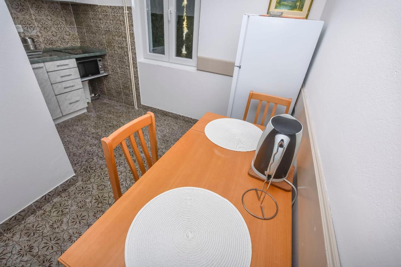 Apartments Dajana Primošten Екстериор снимка