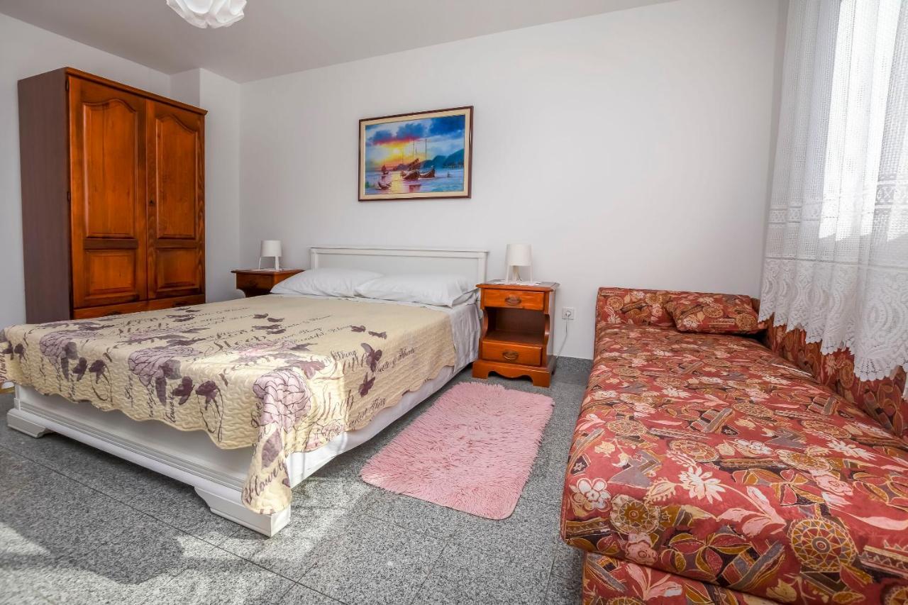 Apartments Dajana Primošten Екстериор снимка