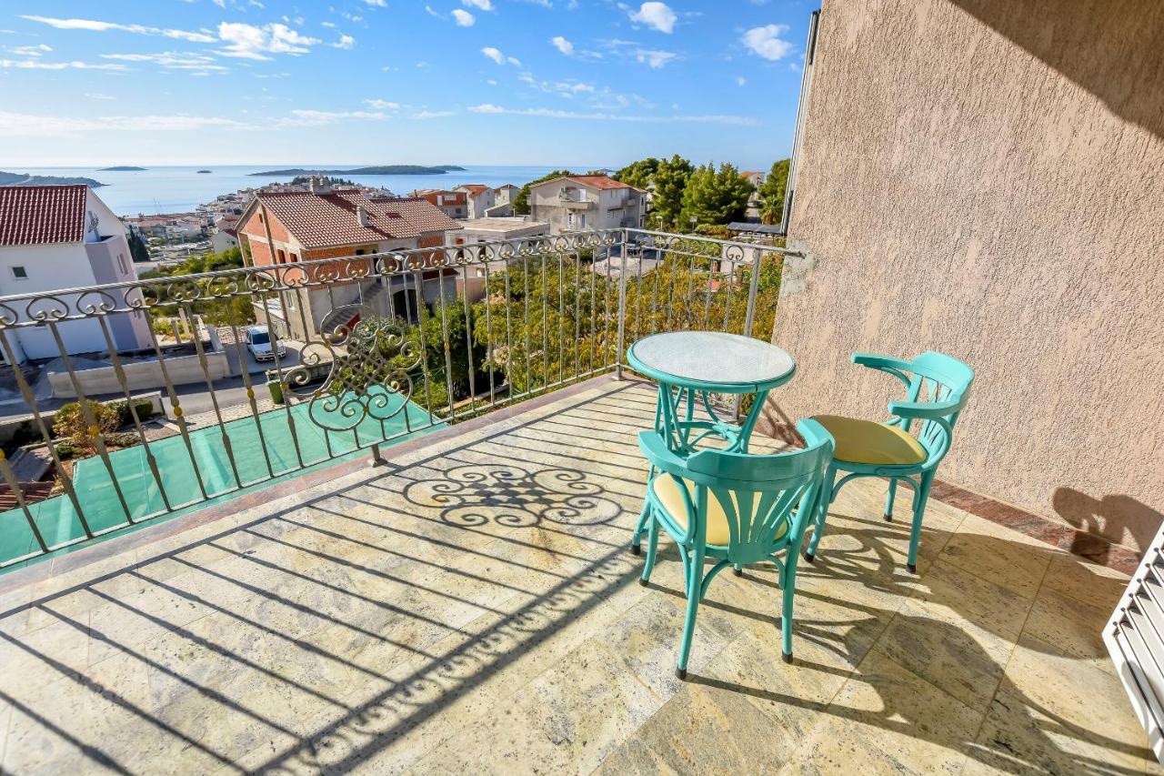 Apartments Dajana Primošten Екстериор снимка